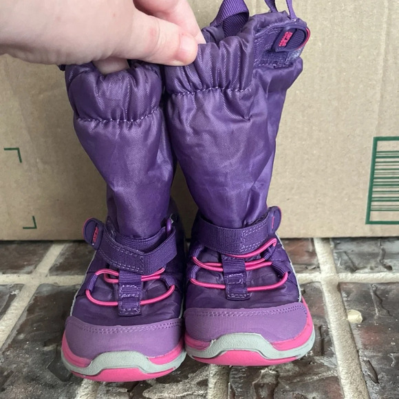 STRIDE RITE MADE 2 PLAY SNEAKER BOOTS PINK LINED SNOW SHOE TODDLER GIRLS 9.5M - Picture 1 of 7